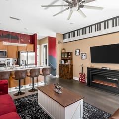 Stunning designer home! Downtown Nashville views!