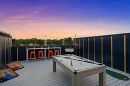 Chic Escape · 2mi to DT · Billiards · B-Nashy - Image 2