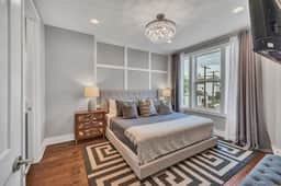 Dreamy Downtown Nashville Stay • Rooftop Views + Walkable - Image 4