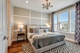 Luxury Downtown Nashville Haven • Stunning City Views - Image 2