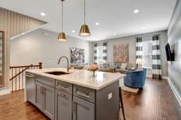 Luxury Downtown Nashville Haven • Stunning City Views - Image 3