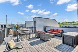Luxury Downtown Nashville Stay | 14 Beds + City Views - Image 2