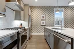 Nashville Skyline Views – Floor to Floor - Image 5