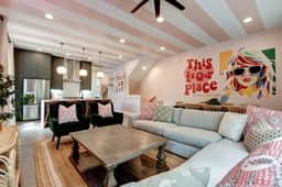 Chic Swiftie Suite w/ Rooftop & Game Room - Image 2
