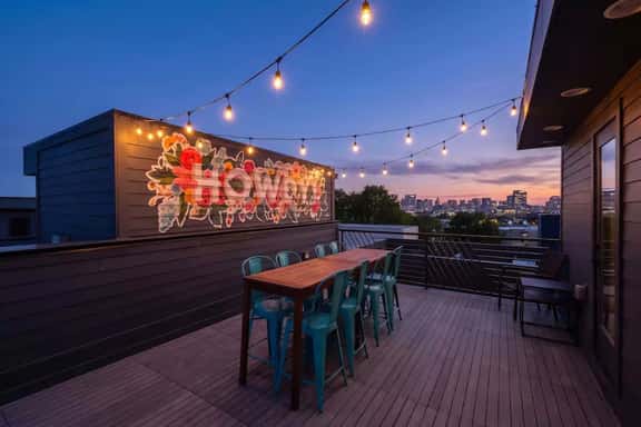 Luxe Downtown Home • Rooftop Views • NO Bunks! - Image 1
