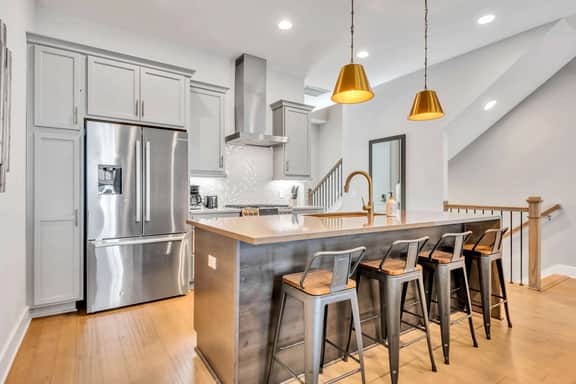 2 Massive Nashville Homes - Stunning Downtown View - Image 3