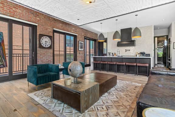 2 Luxe Nashville Homes | Near to Broadway - Image 4