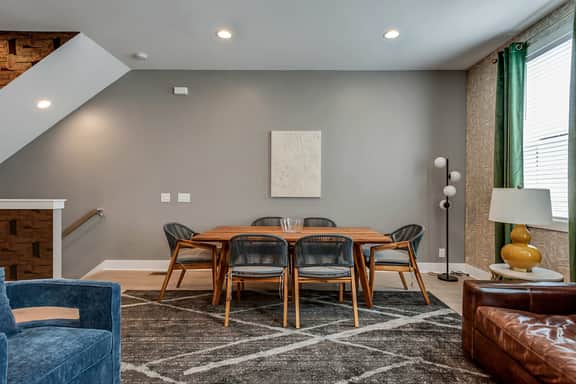 Modern Music City Retreat + Downtown Views - Image 5