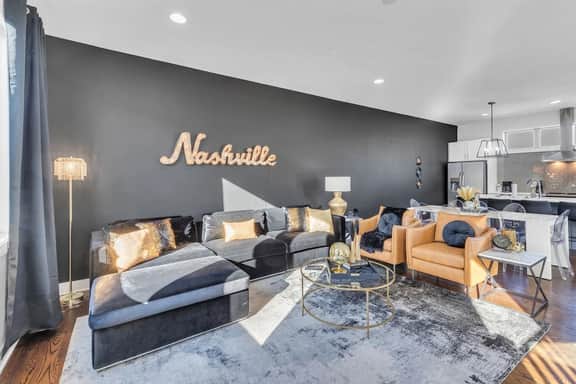 TWO Luxe Nash Bash | Rooftop Deck & Downtown Views - Image 2