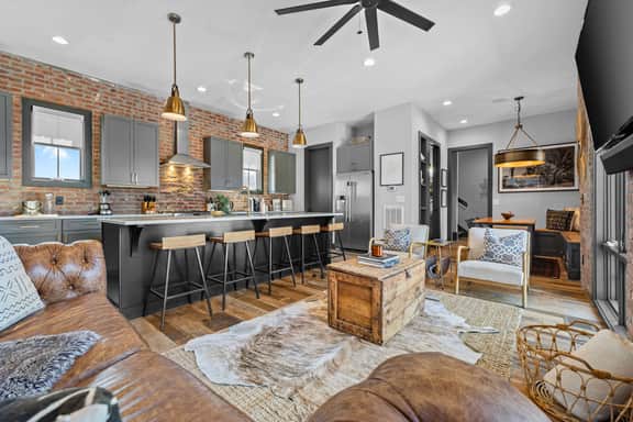 Luxury WeHo Home w/ DT Rooftop Views + Nightlife - Image 4