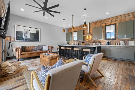 Luxury WeHo Home w/ DT Rooftop Views + Nightlife - Image 3