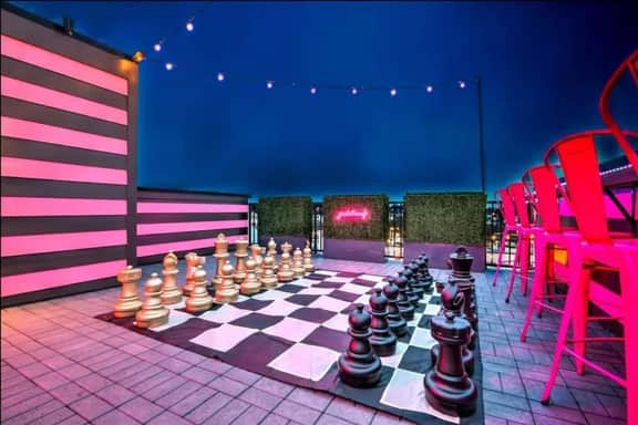 Chic Swiftie Suite w/ Rooftop & Game Room - Image 3
