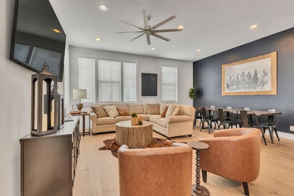 2 Luxury New Homes | Near Broadway + Rooftop Views - Image 1