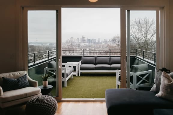 Downtown Nashville Haven | Skyline Views + Showhouse - Image 1